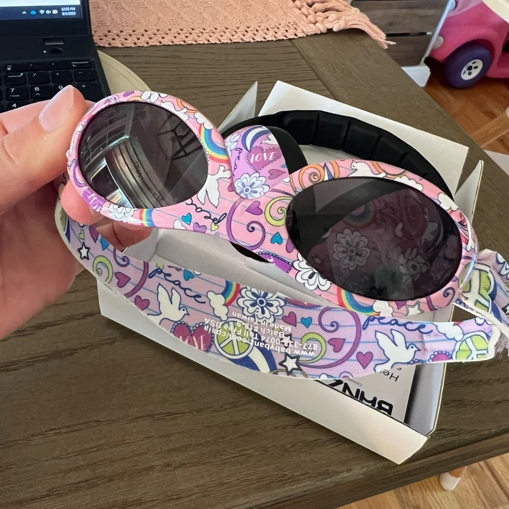Banz Kids Earmuffs & sunglass set